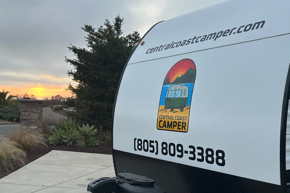 Spacious Bunkhouse - Sleeps 9 -Grey Wolf 26DBH Travel Trailer