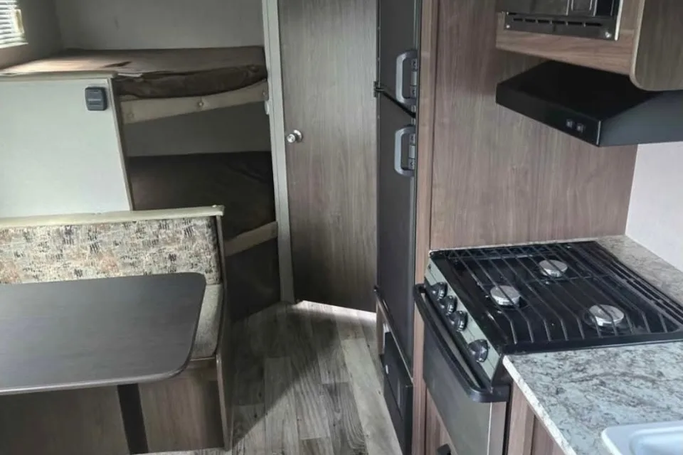 Cova's Keystone Hideout Travel Trailer