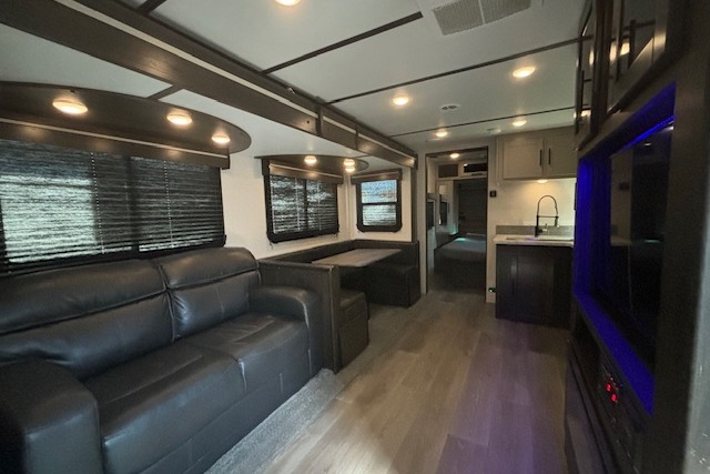 Jason's Crossroads Cruiser Travel Trailer