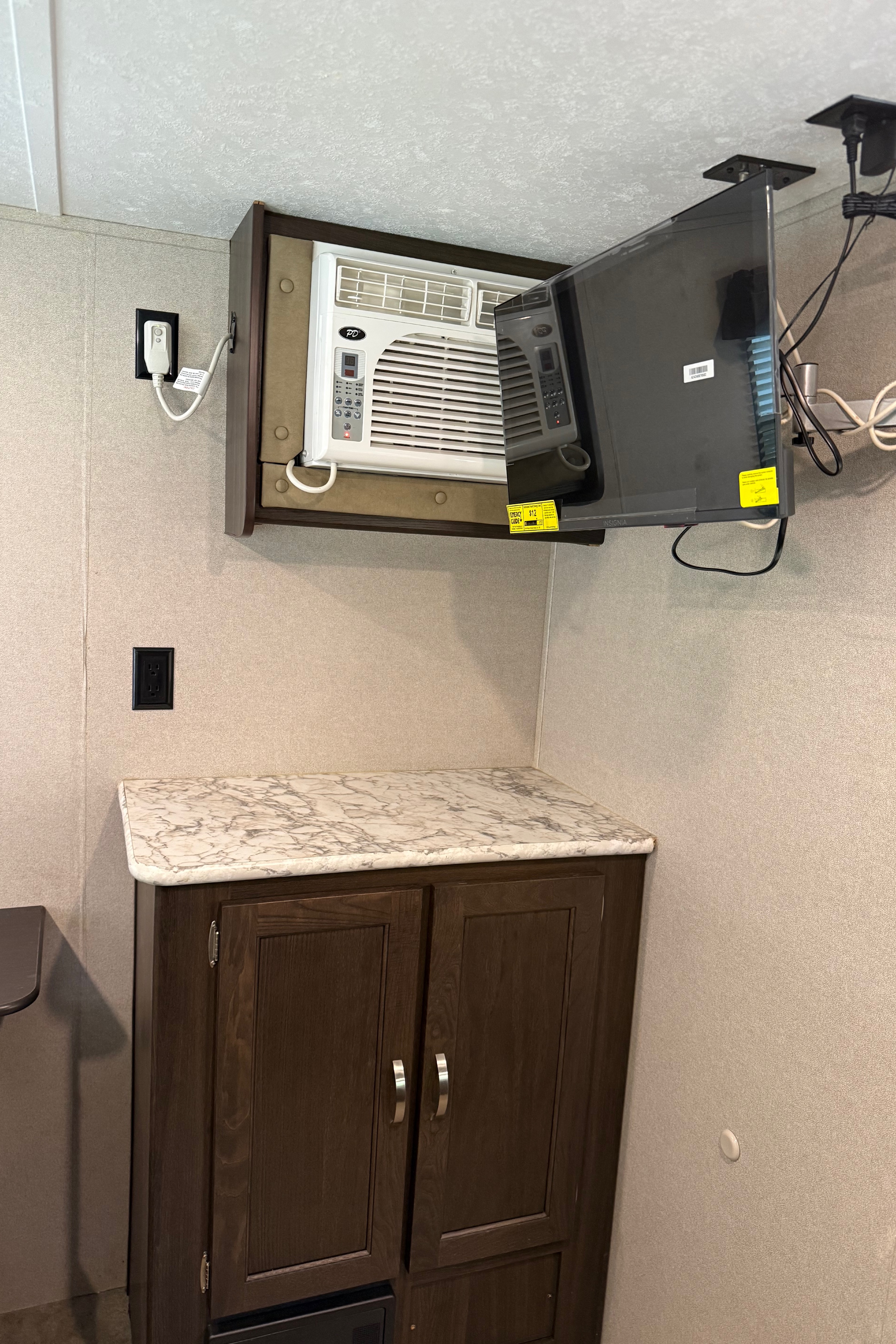 Rafal's Keystone Springdale Travel Trailer