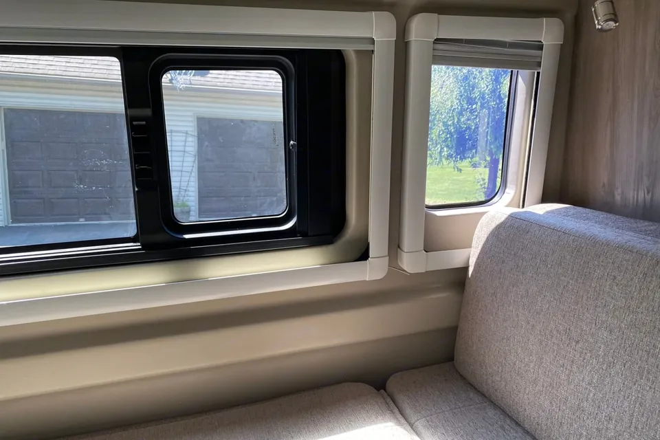 Tellaro - 2021 Thor Motor Coach Class B