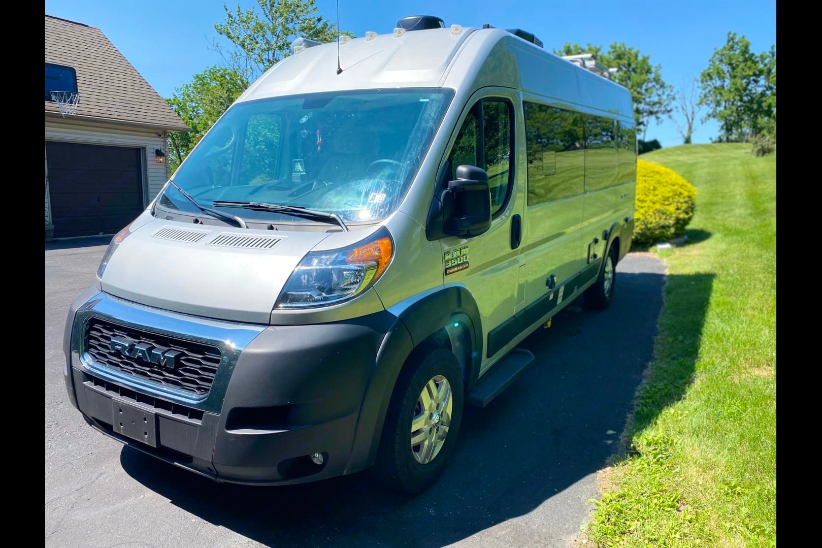 Tellaro - 2021 Thor Motor Coach Class B
