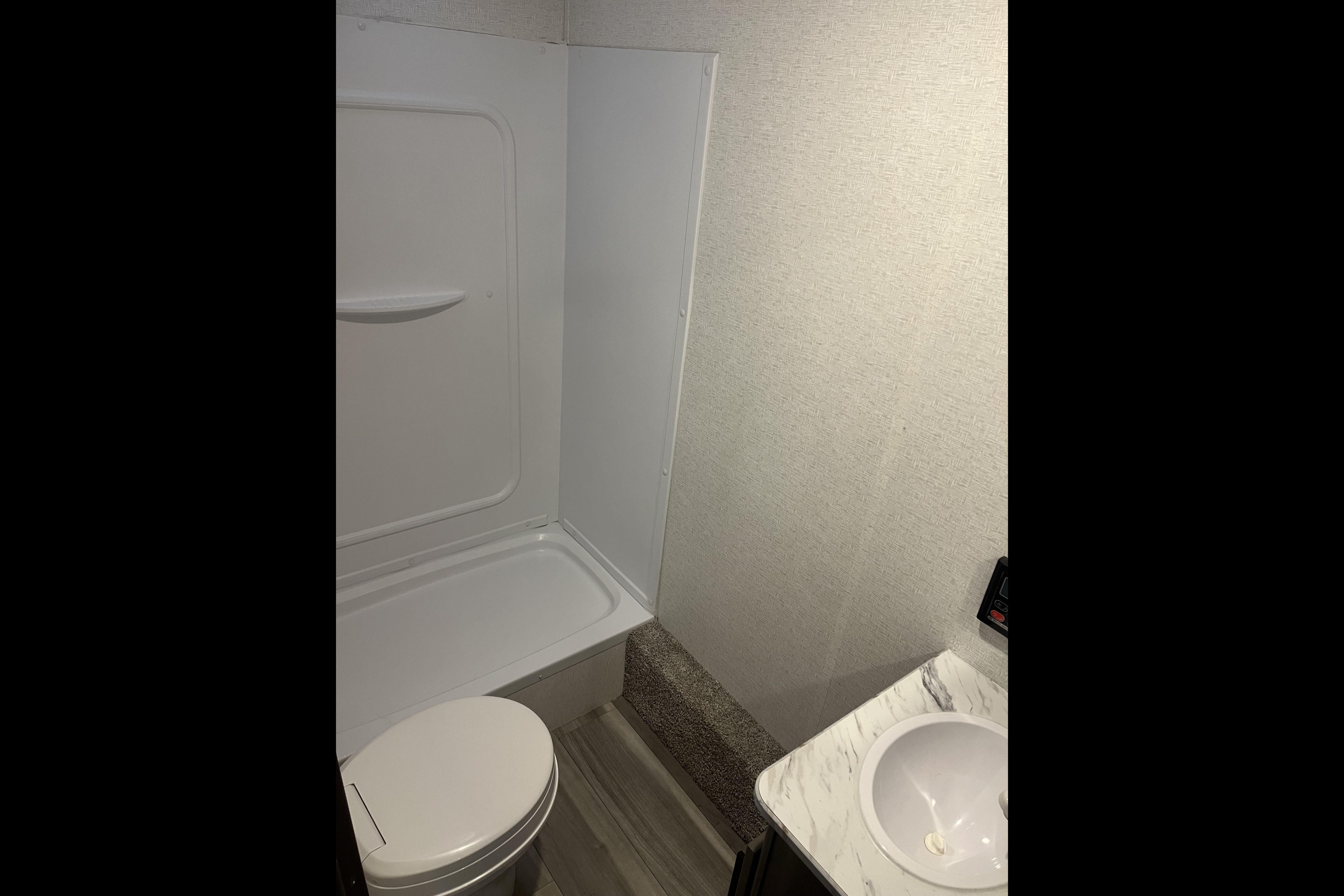 Alex's Keystone 240BH Travel Trailer