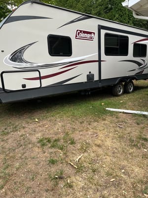 Chris's Coleman 2605 Travel Trailer