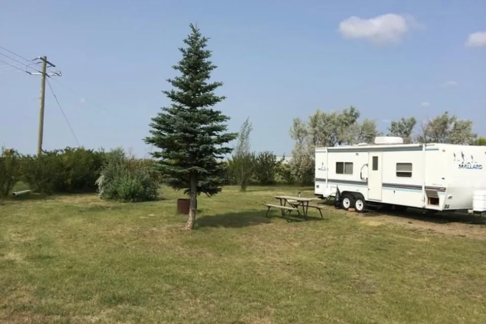 Fleetwood Mallard Travel Trailer