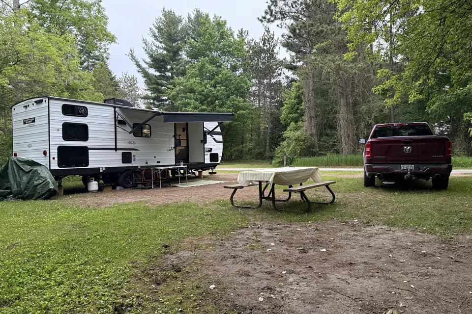 The Vzey's Coachmen Northern Spirit Travel Trailer