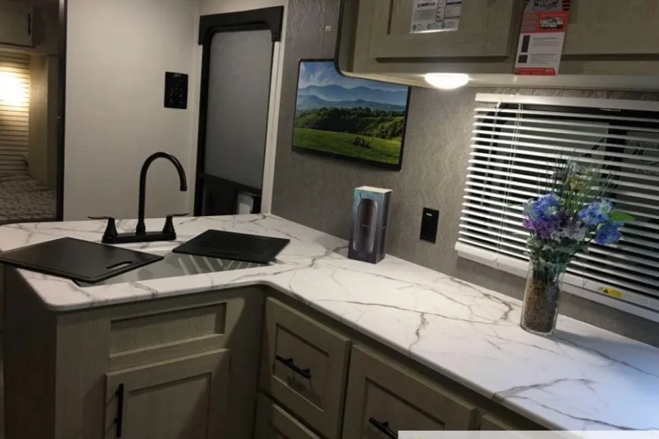 The Vzey's Coachmen Northern Spirit Travel Trailer