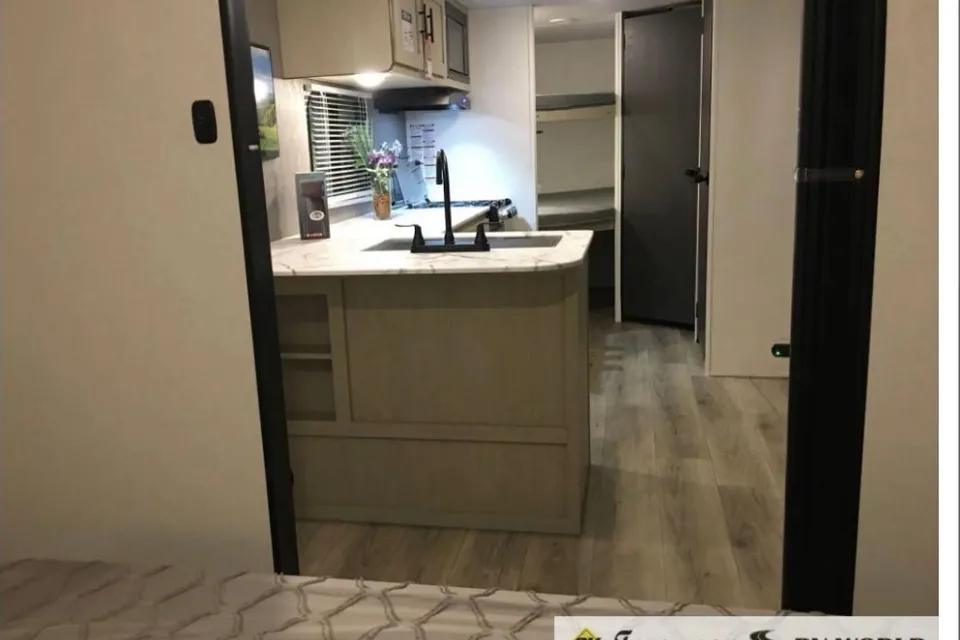 The Vzey's Coachmen Northern Spirit Travel Trailer