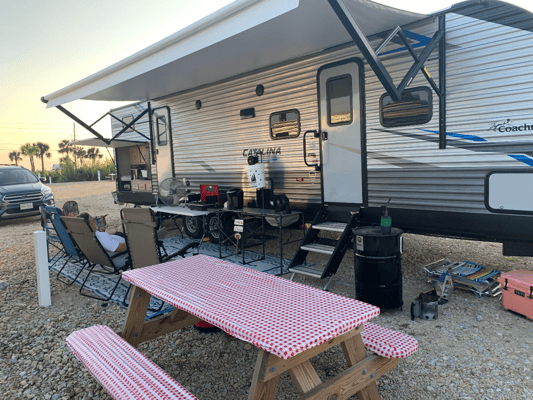 EL’S Comfy Camper