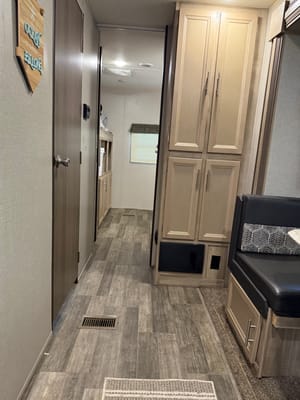 EL’S Comfy Camper