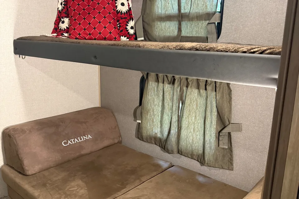 EL’S Comfy Camper