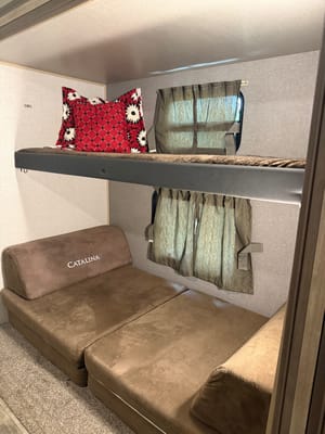 EL’S Comfy Camper