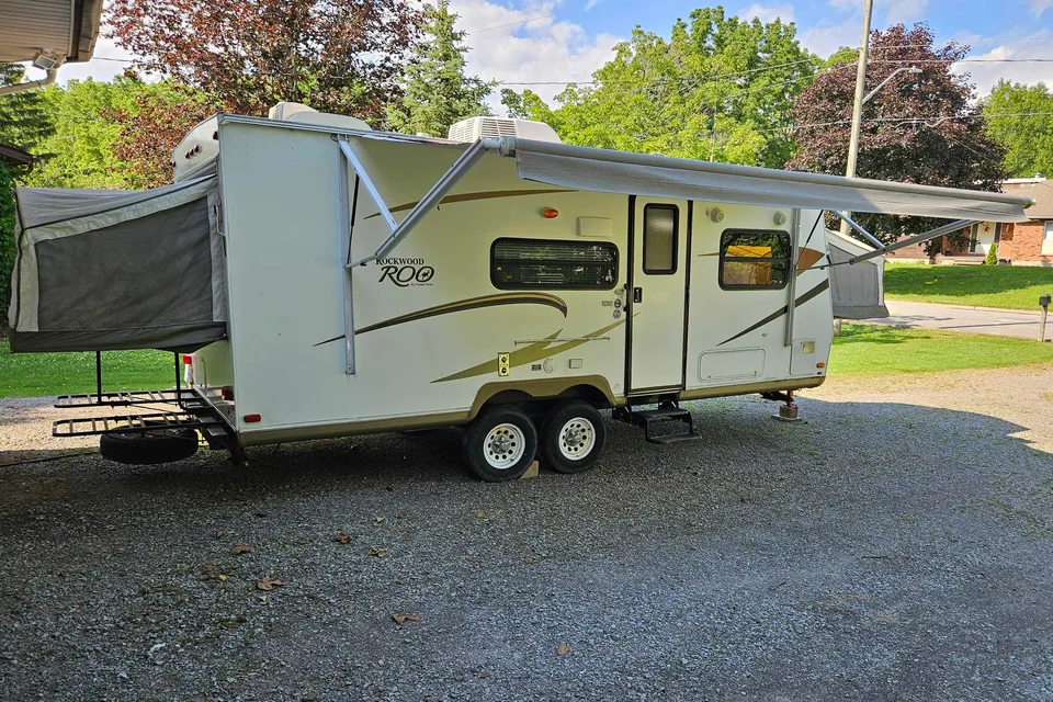 Spacious Family-Fun Hybrid