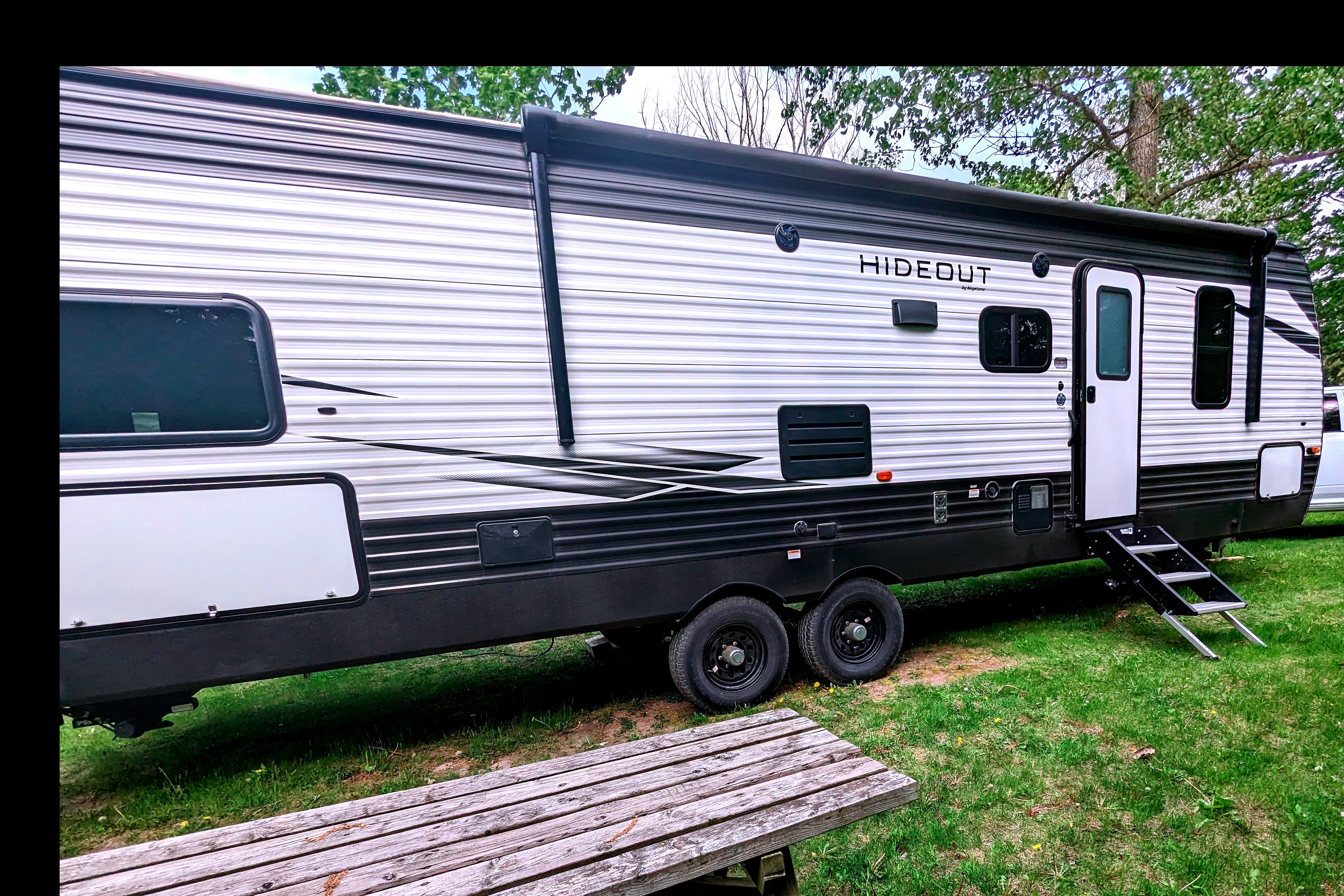 Jenny's Hideout RV Cottage 