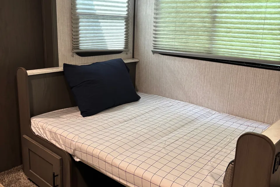 Tom's Embrace Ultra light Travel Trailer