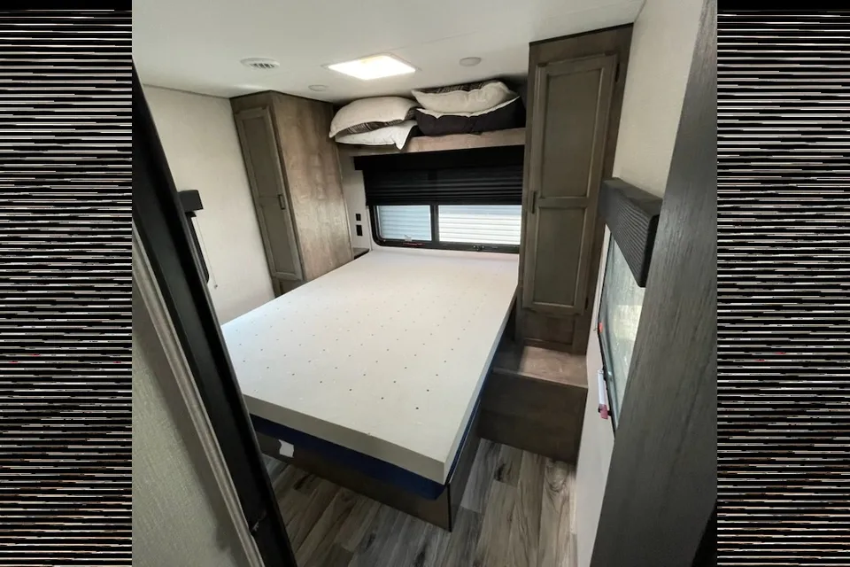 Stephen's Venture Sport Trek Travel Trailer