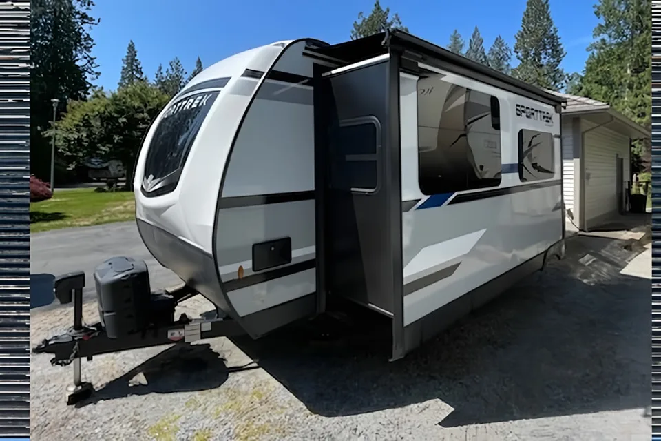 Stephen's Venture Sport Trek Travel Trailer