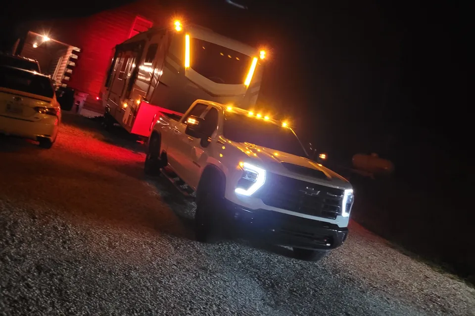 Billy Jack's Keystone Cougar 354FLS Fifth Wheel