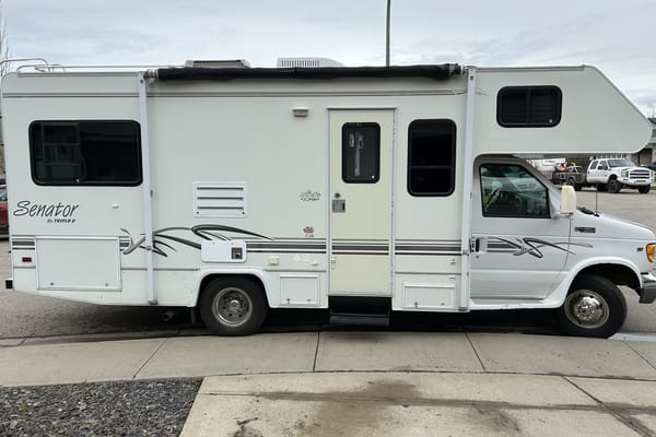 Daves 25' FunSeeking Motorhome