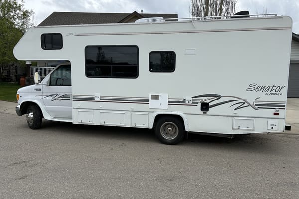 Daves 25' FunSeeking Motorhome