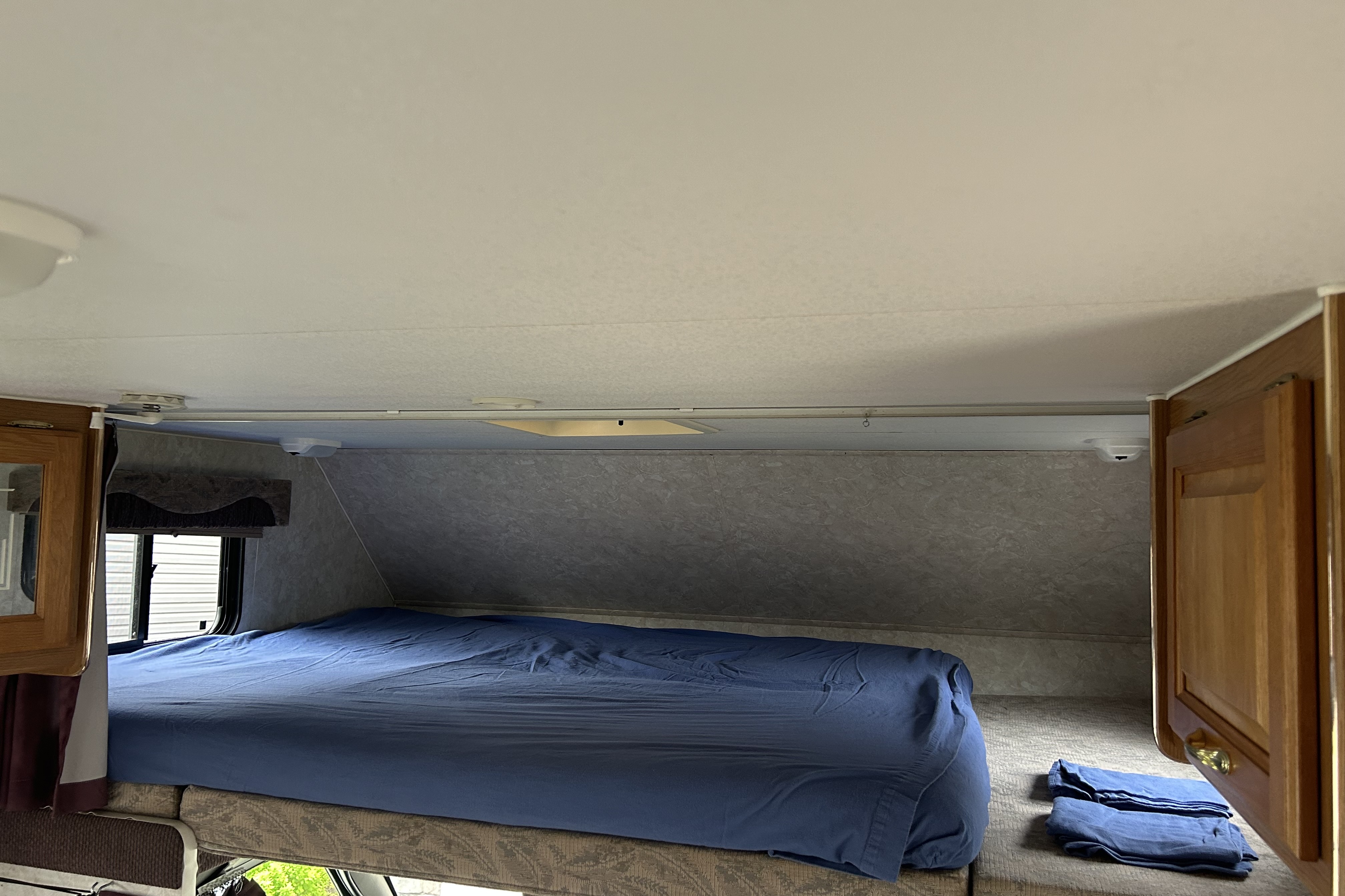 Daves 25' FunSeeking Motorhome