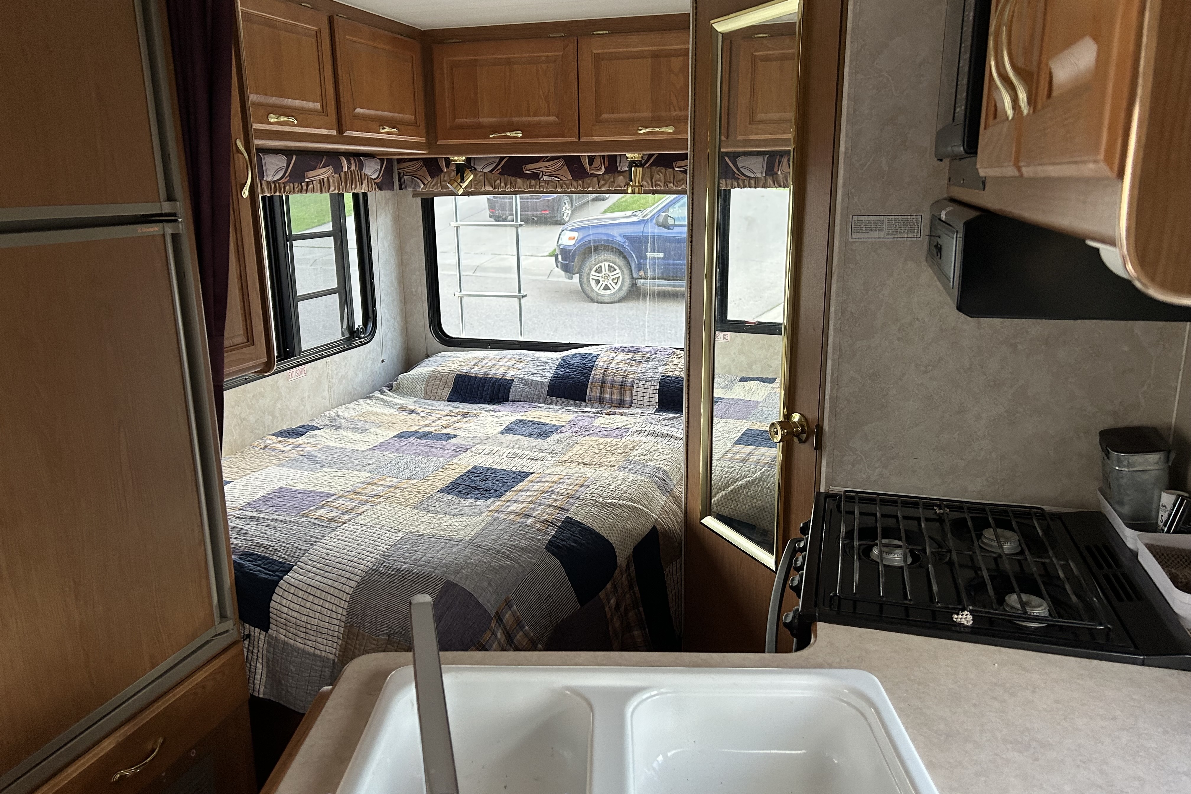 Daves 25' FunSeeking Motorhome