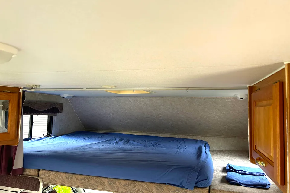 Daves 25' FunSeeking Motorhome