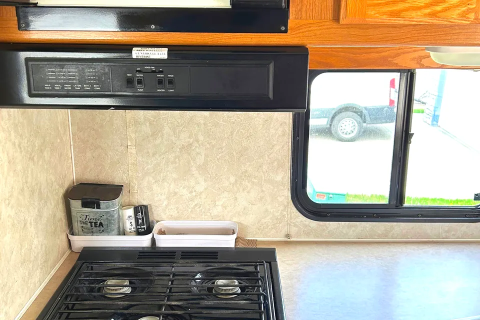 Daves 25' FunSeeking Motorhome