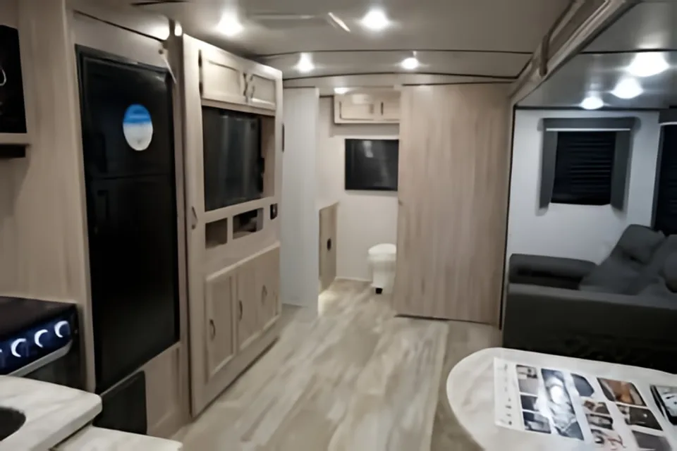 John's & Jana’s Coachmen Northern Spirit Ultra Lite Travel Trailer