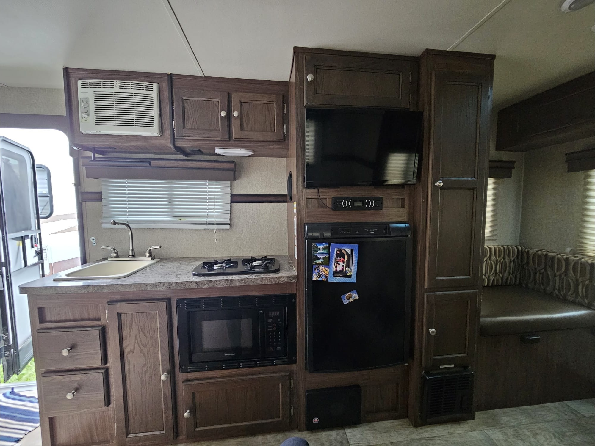 Moeed’s MicroCabin