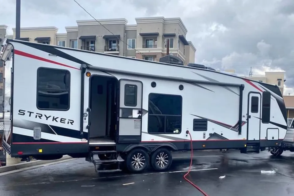 Ruiz Family Cruiser RV Stryker Toy Hauler