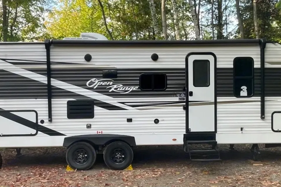 Adil's Highland Ridge RV Open range 26bhs Travel Trailer