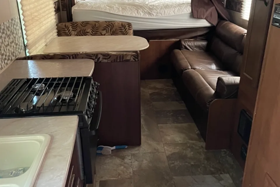 Ray's Jayco 24FT trailer Travel Trailer