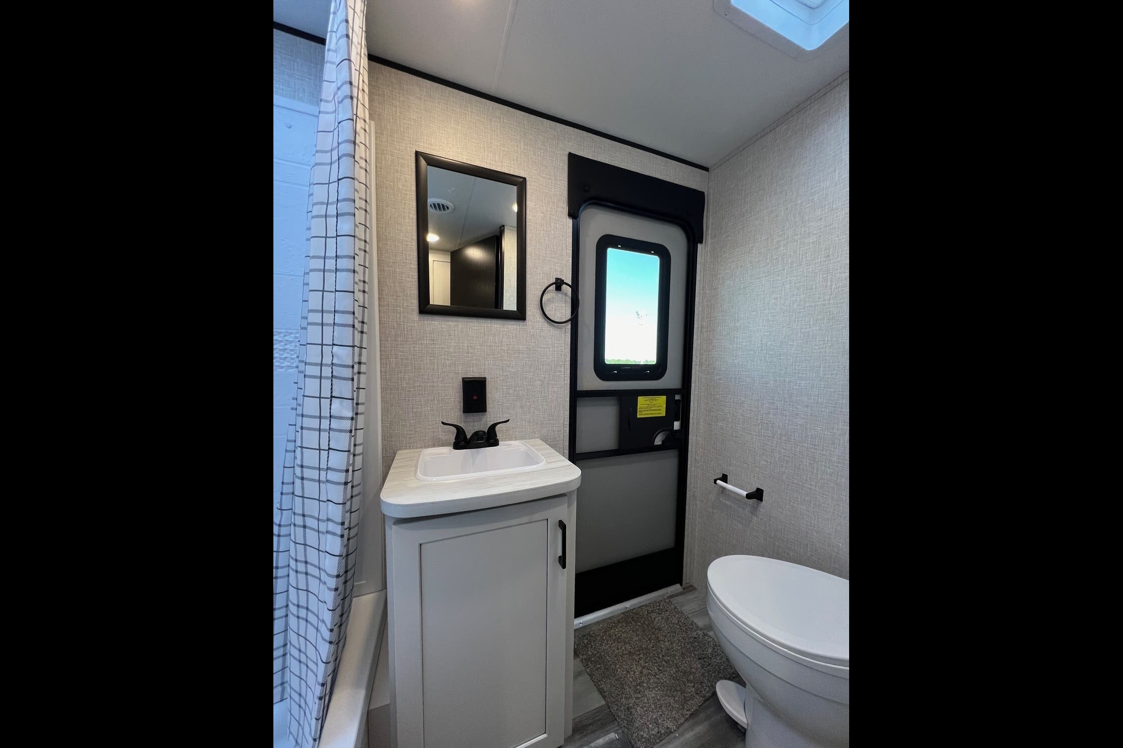 2025 BRAND NEW! Jayco Jay Flight SLX 321BDS