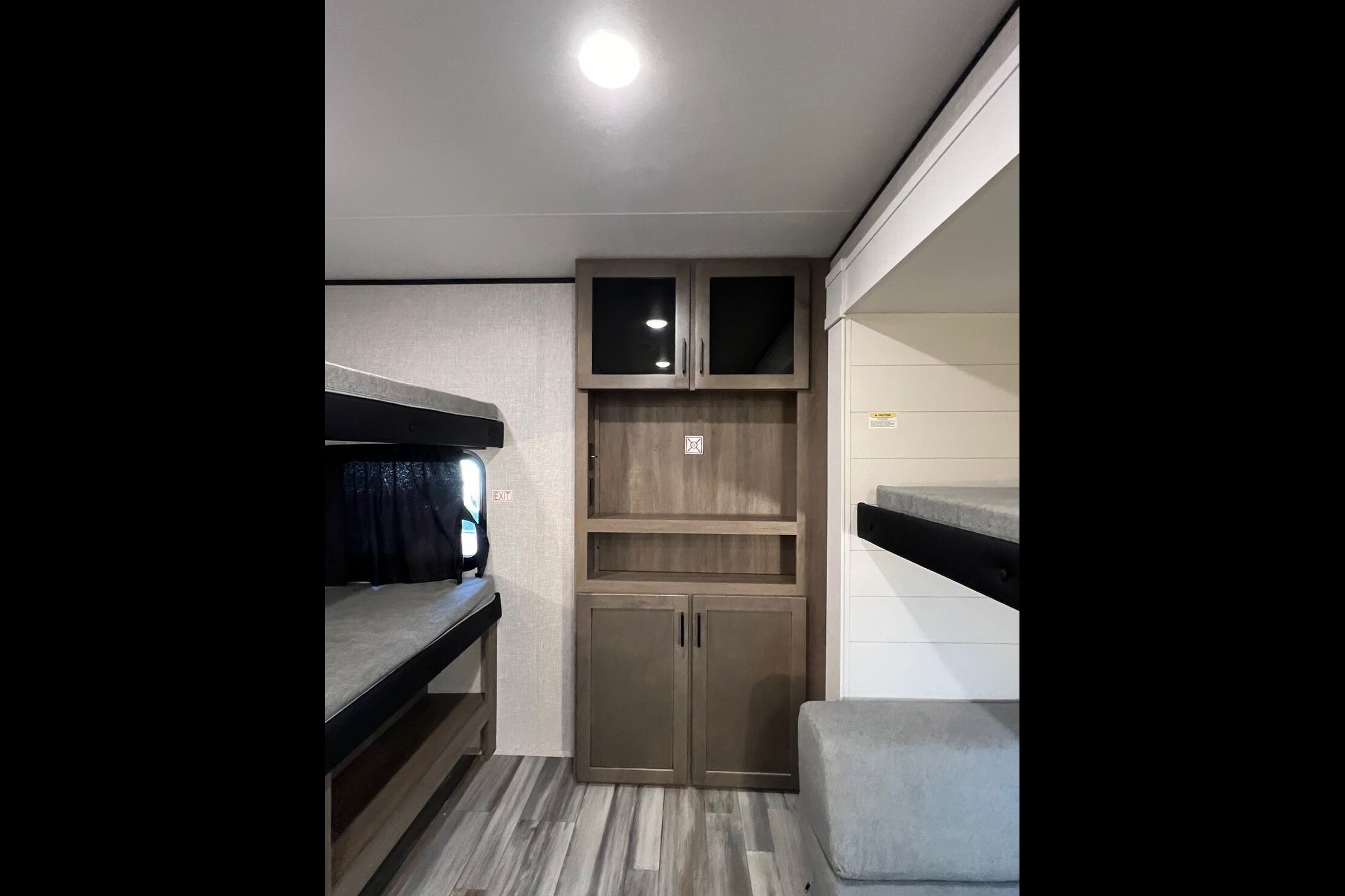 2025 BRAND NEW! Jayco Jay Flight SLX 321BDS