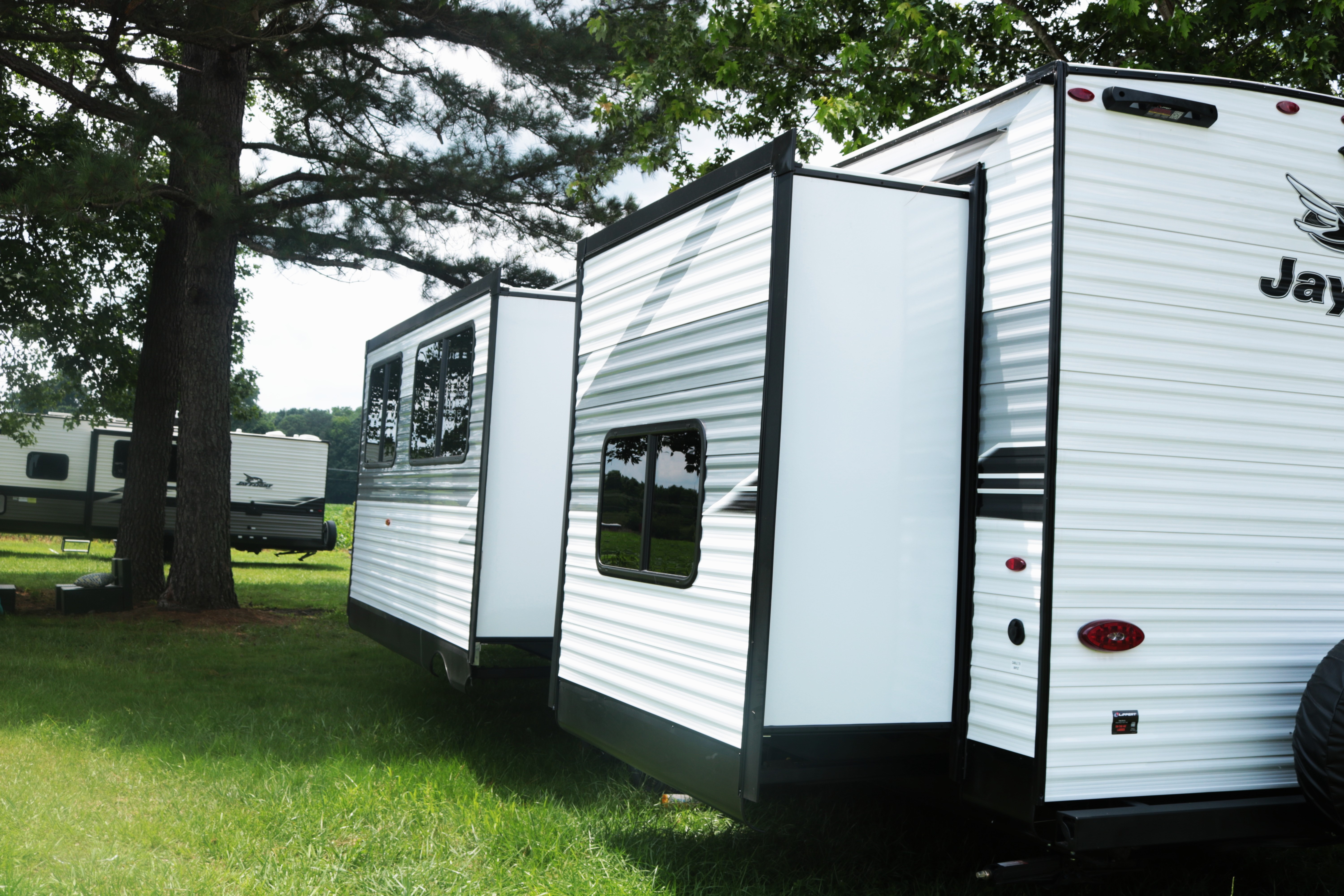 2025 BRAND NEW! Jayco Jay Flight SLX 321BDS