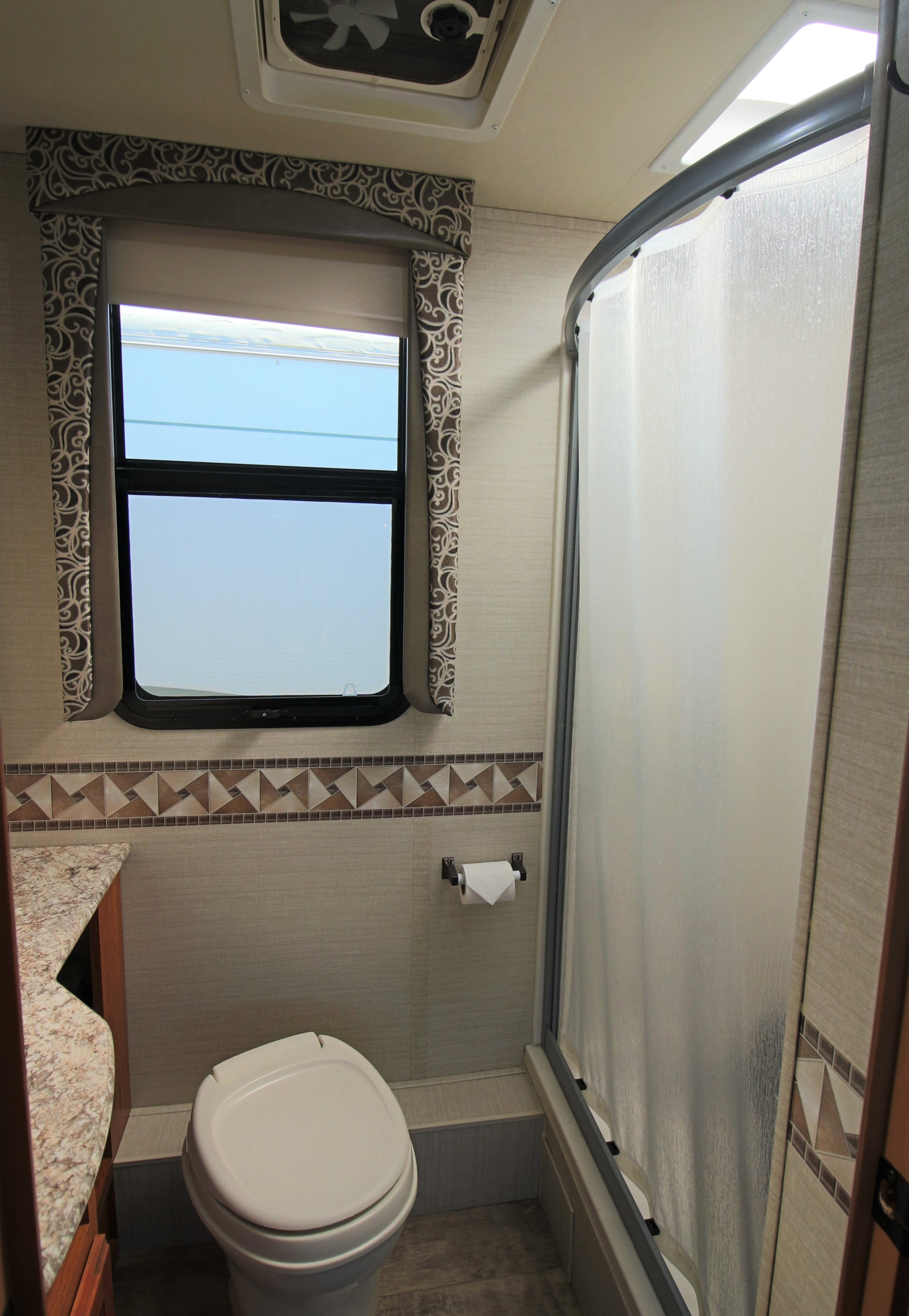 [29] Stress Free RV's - Jayco Redhawk 31XL Class C