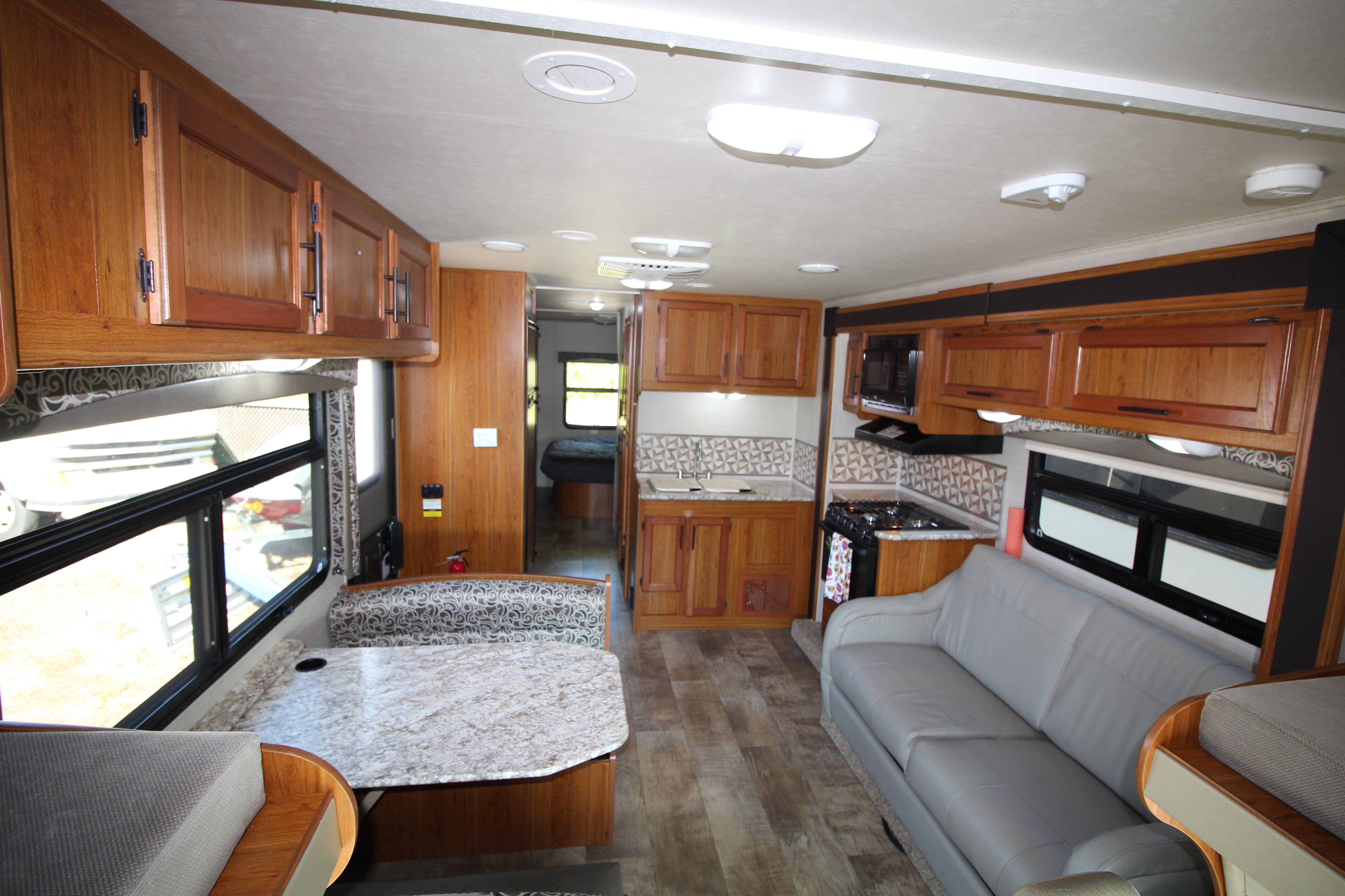 [29] Stress Free RV's - Jayco Redhawk 31XL Class C