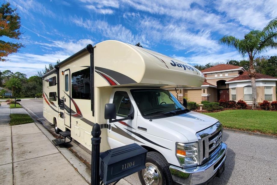 [29] Stress Free RV's - Jayco Redhawk 31XL Class C