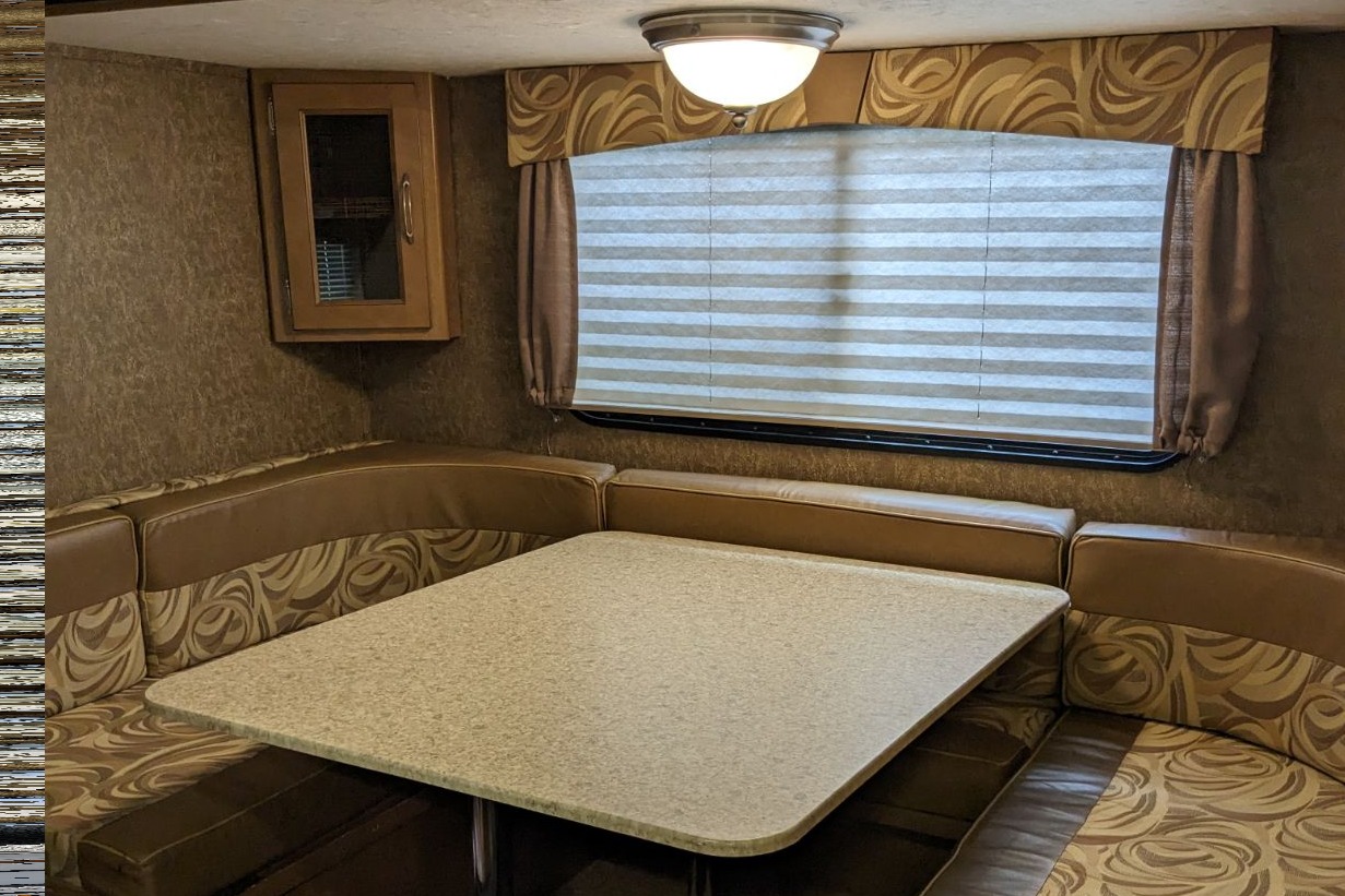 Dale's Coachmen 215 RBK Travel Trailer