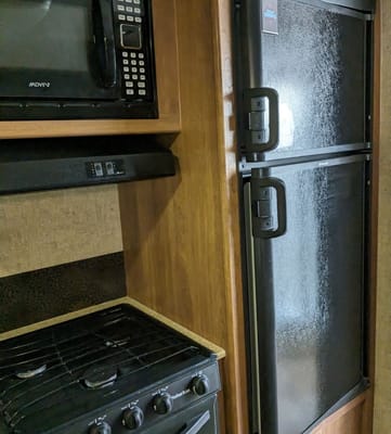 Dale's Coachmen 215 RBK Travel Trailer