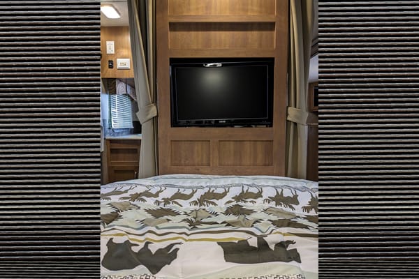 Dale's Coachmen 215 RBK Travel Trailer