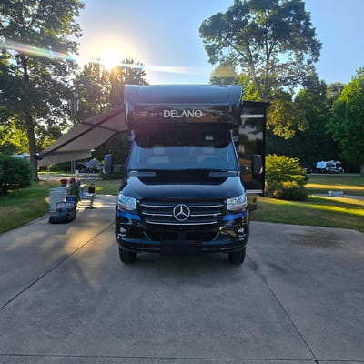 Jeremy's Mercedes-Benz 2023 delano Class C