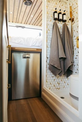 ⚡️Gorgeous Camper Van | Easy Drive | Solar 🌞 Instagram Worthy