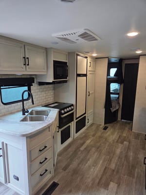 RRZ,S RENTALS jayco trailer