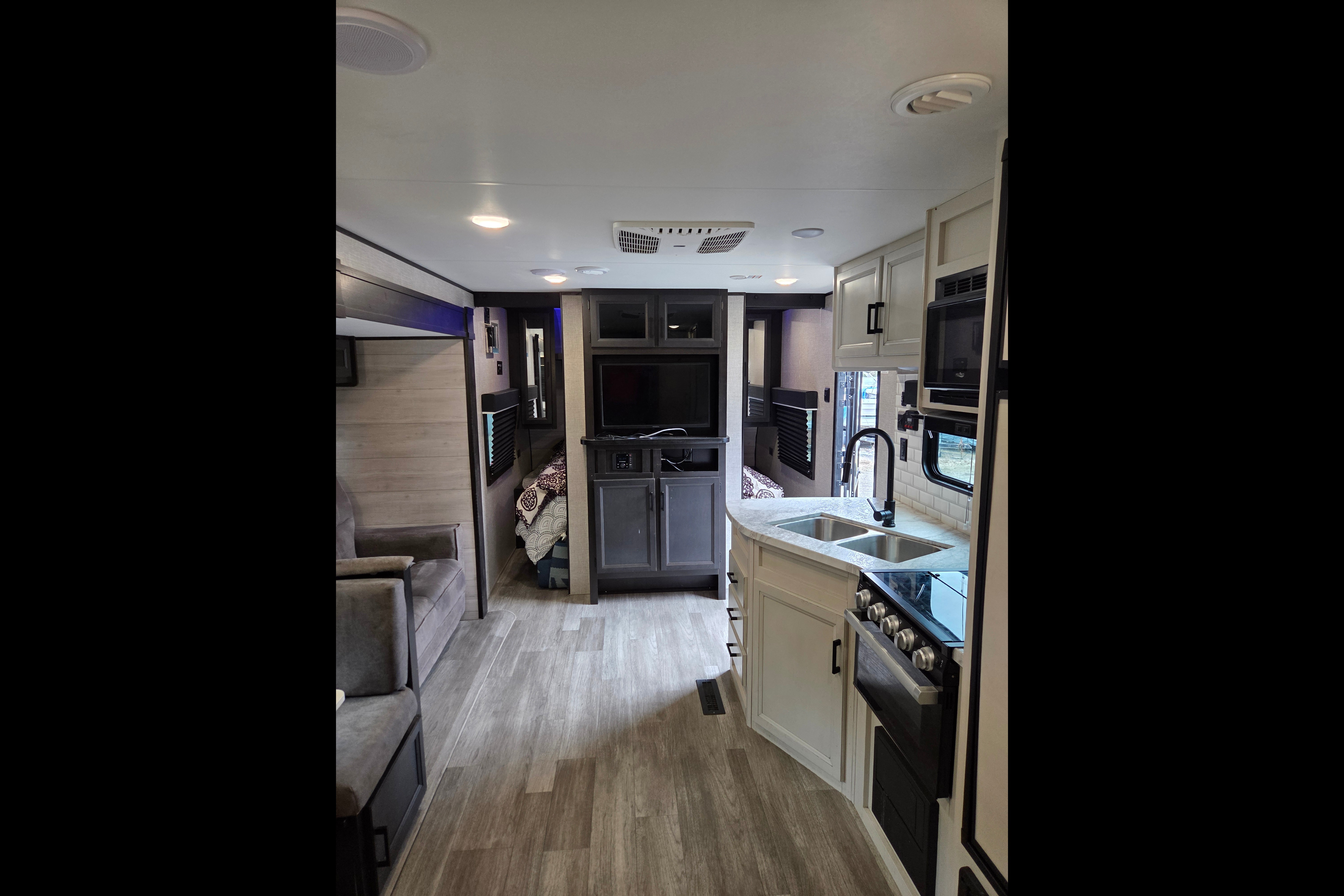 RRZ,S RENTALS jayco trailer