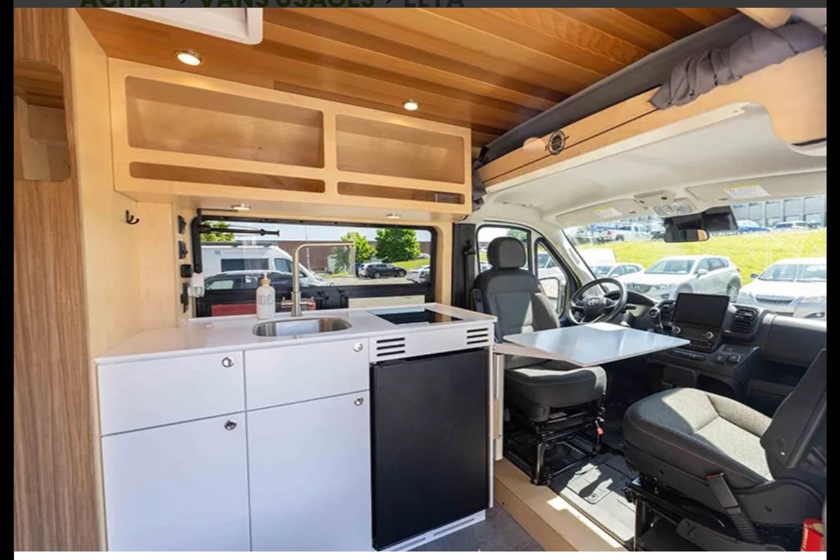 Jonathan's Vanlife Elya 