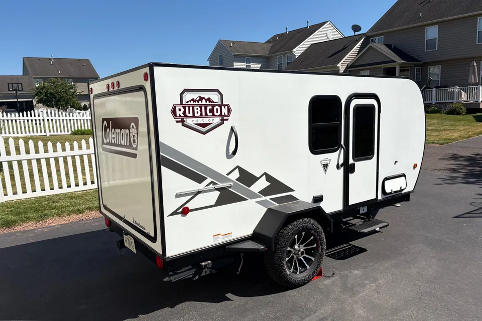 Rick's Coleman Dutchmen Rubicon 1400bh