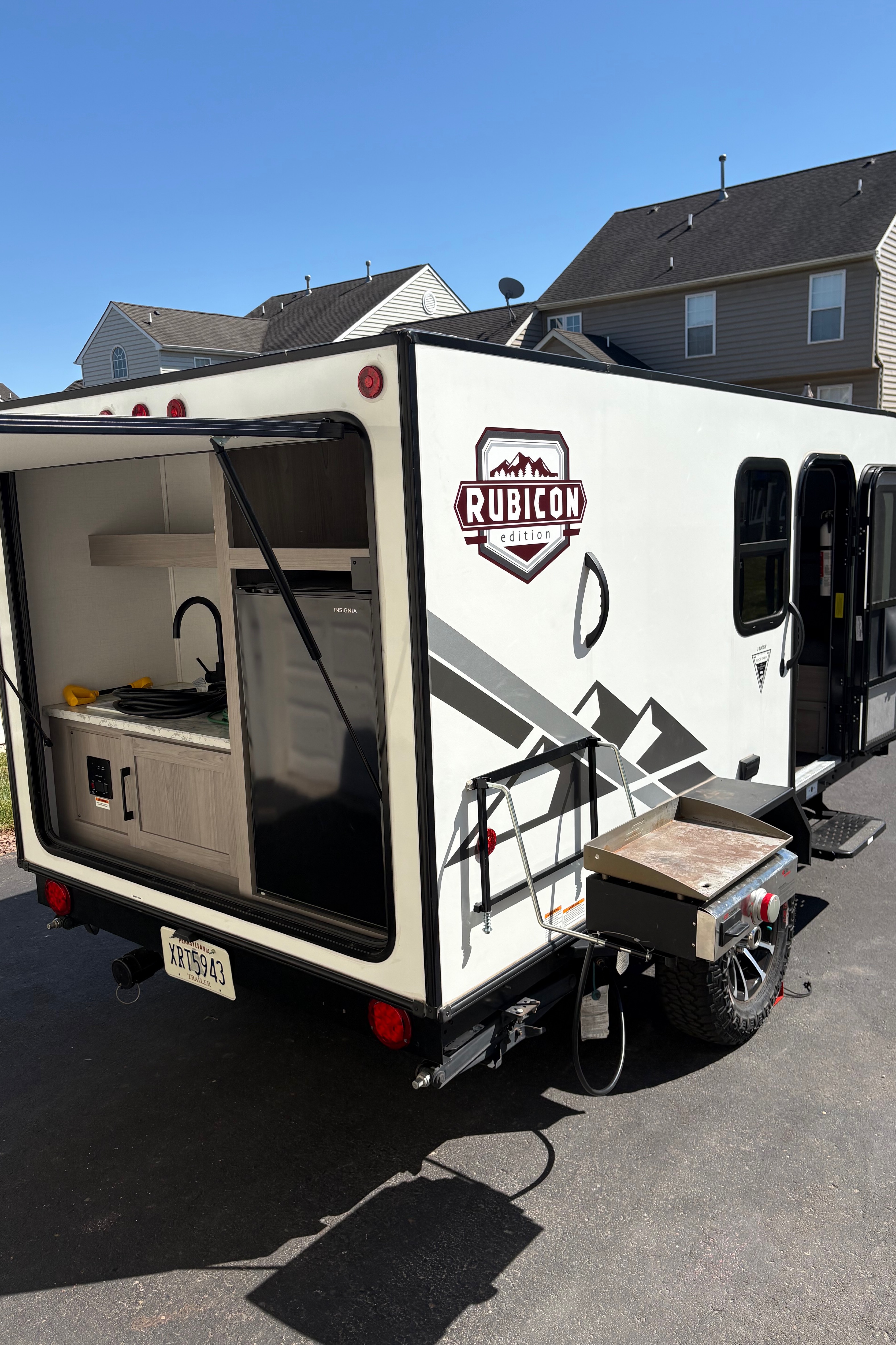 Rick's Coleman Dutchmen Rubicon 1400bh