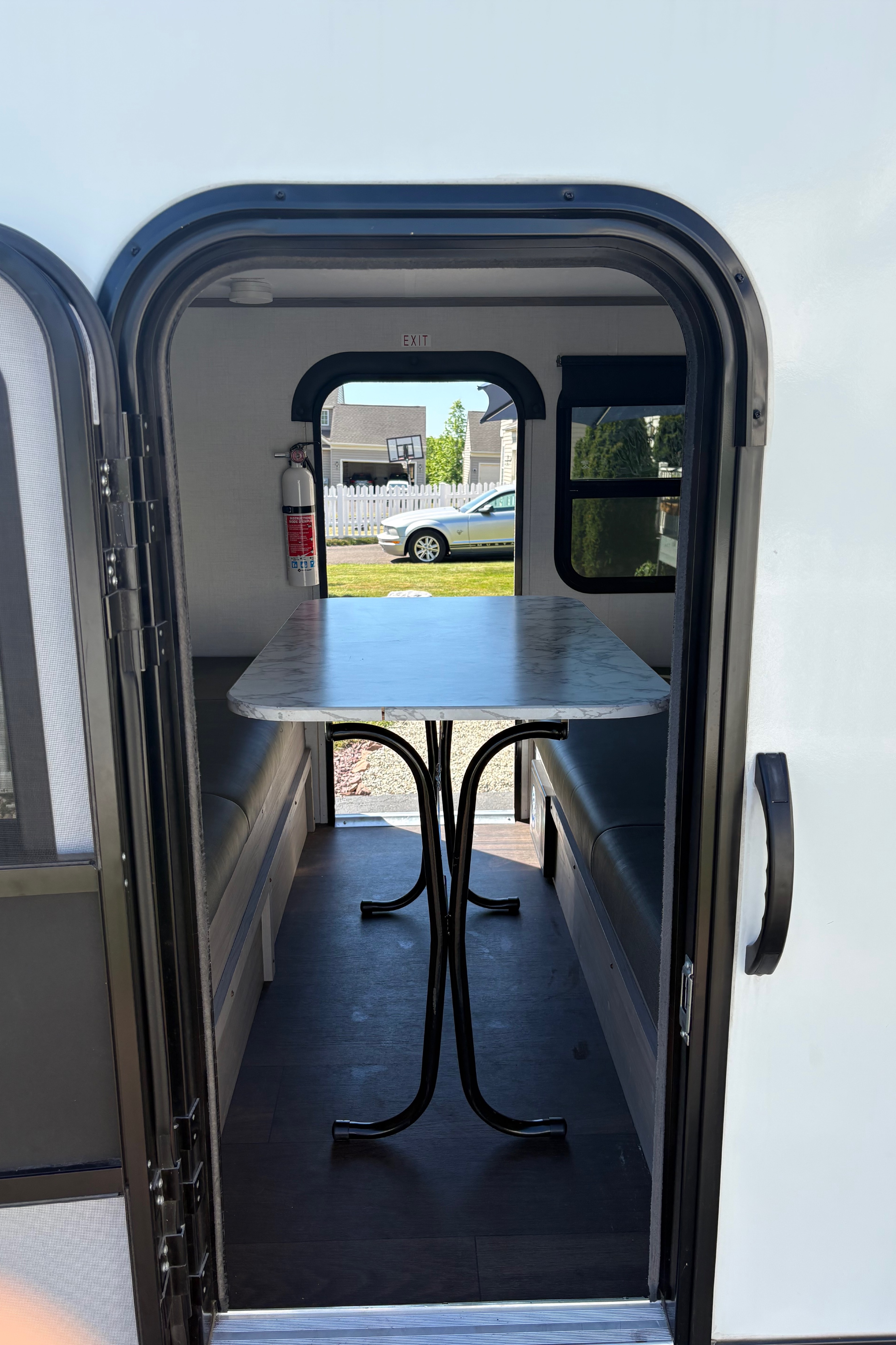 Rick's Coleman Dutchmen Rubicon 1400bh